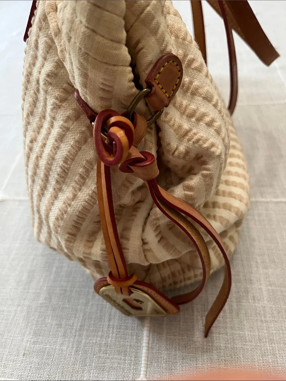 DOONEY&BOURKE VINTAGE Cream Tote with Brown Leather Straps and Navy Accents - Picture 6 of 10